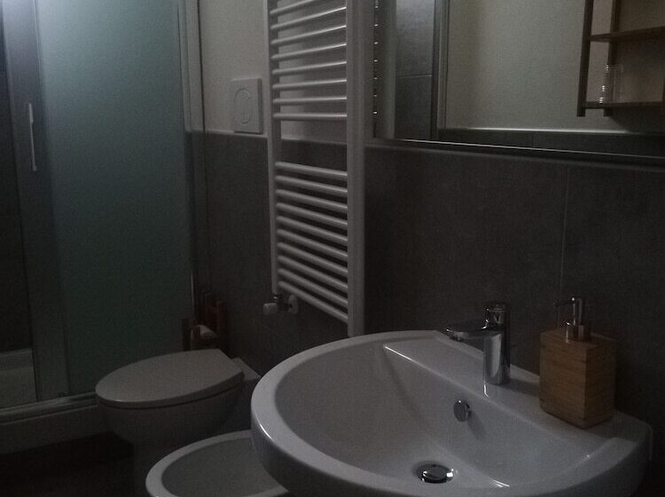 צימר Dogana D Acqua Rooms & Art