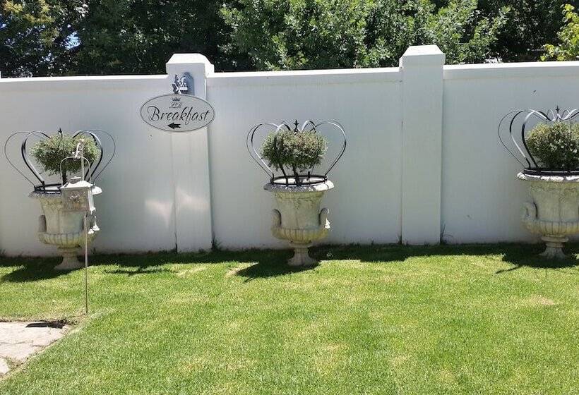 צימר La Riviera Guesthouse