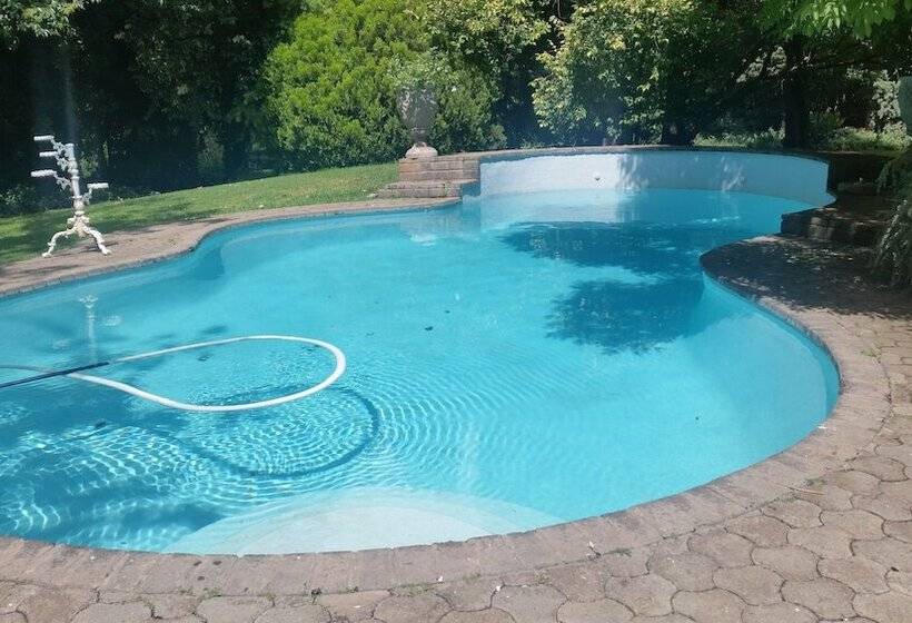 צימר La Riviera Guesthouse