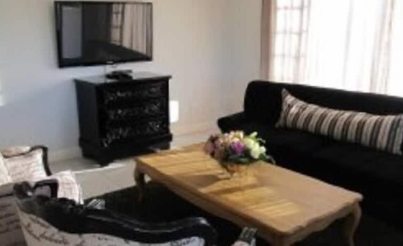 צימר La Riviera Guesthouse