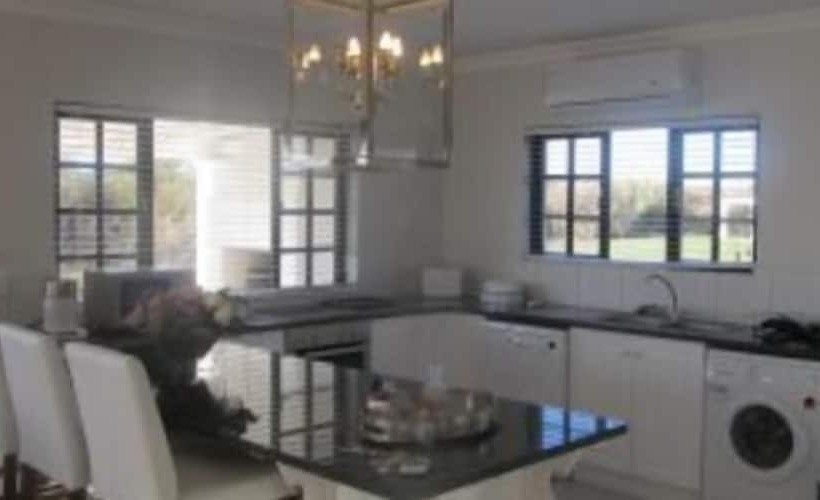 צימר La Riviera Guesthouse