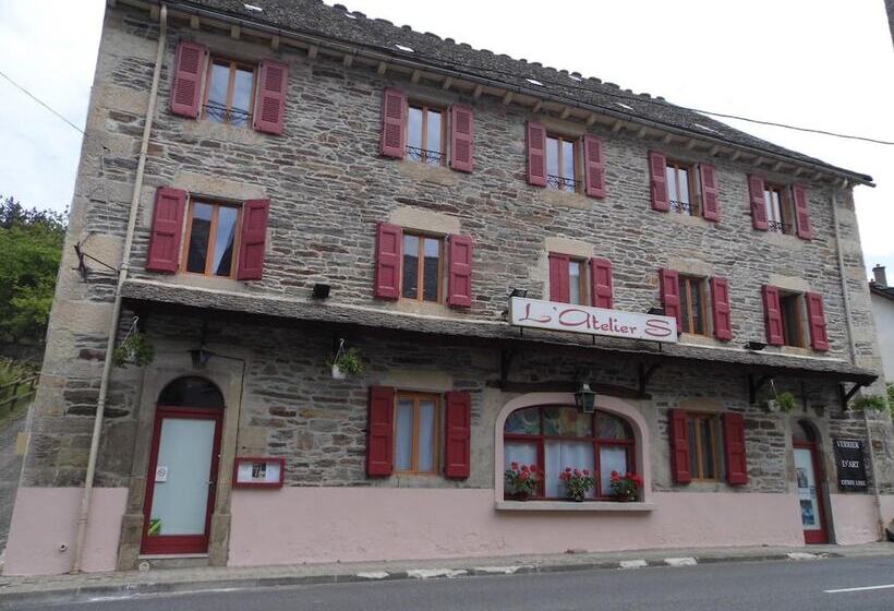 ベッドアンドブレックファースト L'atelier S