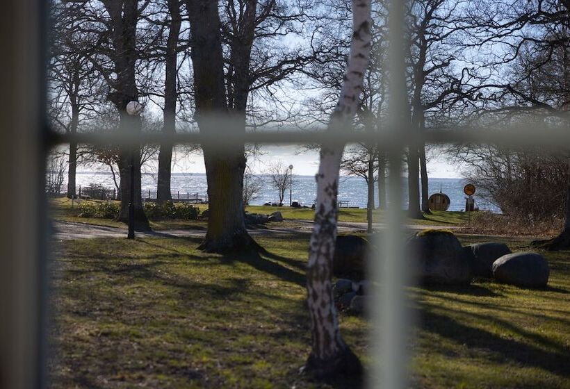 مبيت وإفطار Mormors Pensionat Strandhagen