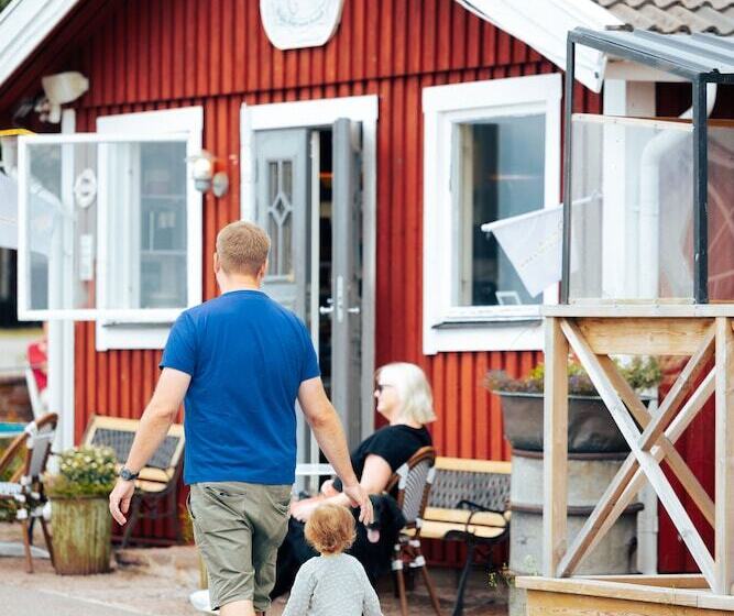 צימר Mormors Pensionat Strandhagen