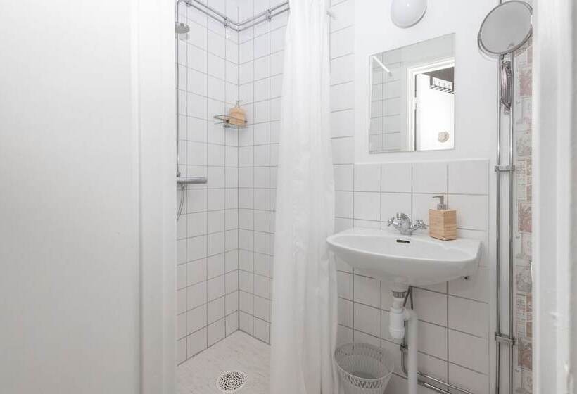 צימר Mormors Pensionat Strandhagen