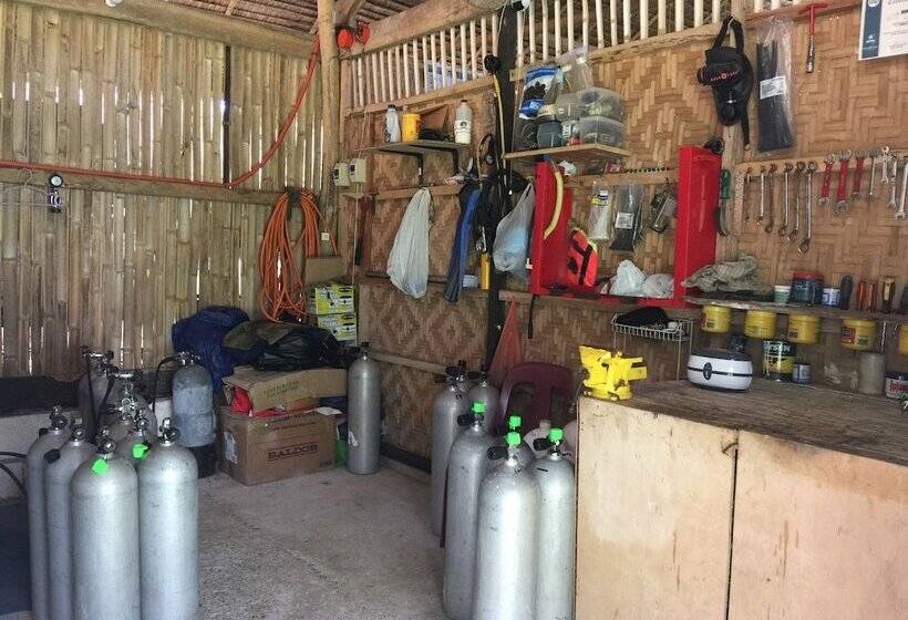 Bohol Lahoy Dive Resort