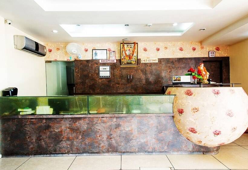 Deep Hotel & Restaurant