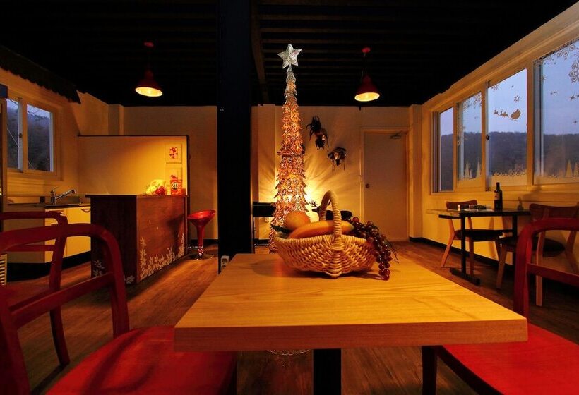 Afternoon Of The Forest Pension