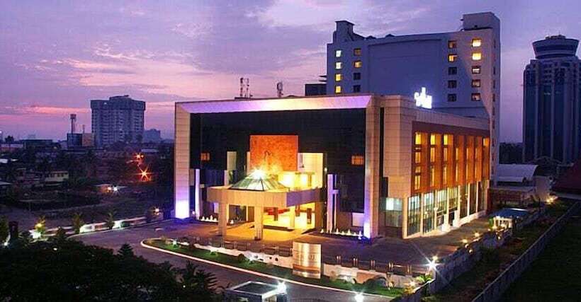 Gokulam Park Hotel & Convention Centre