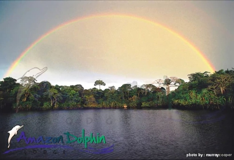 هتل Amazon Dolphin Lodge