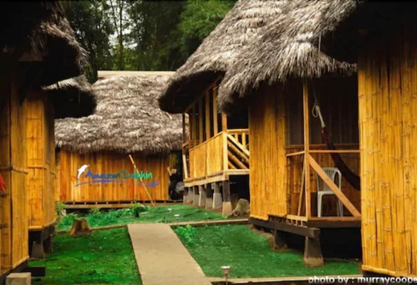 هتل Amazon Dolphin Lodge