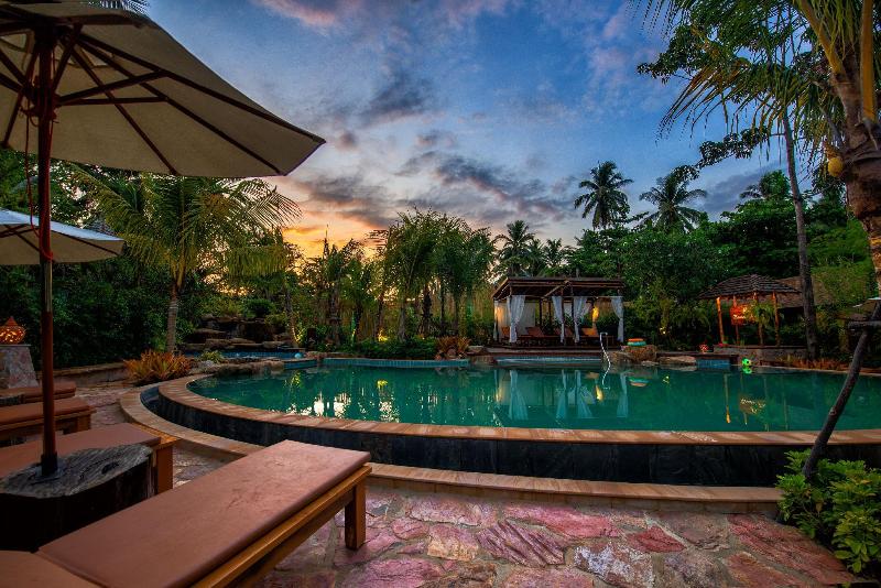 בית מלון כפרי Andalay Beach Resort Koh Libong