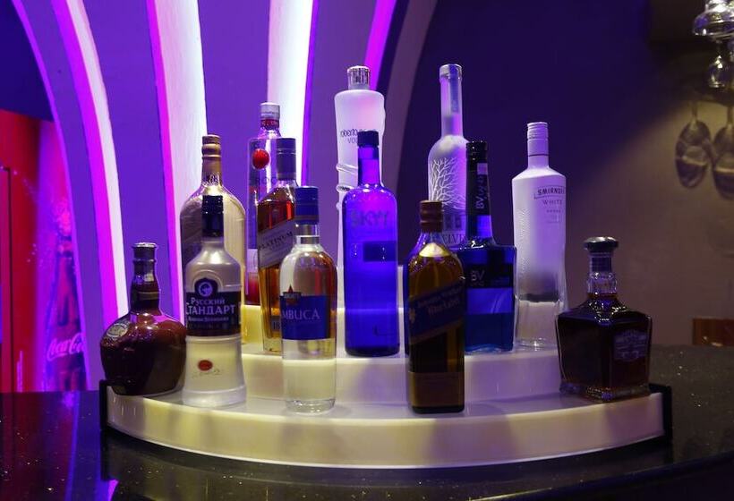 ホテル Avenra Gangaara