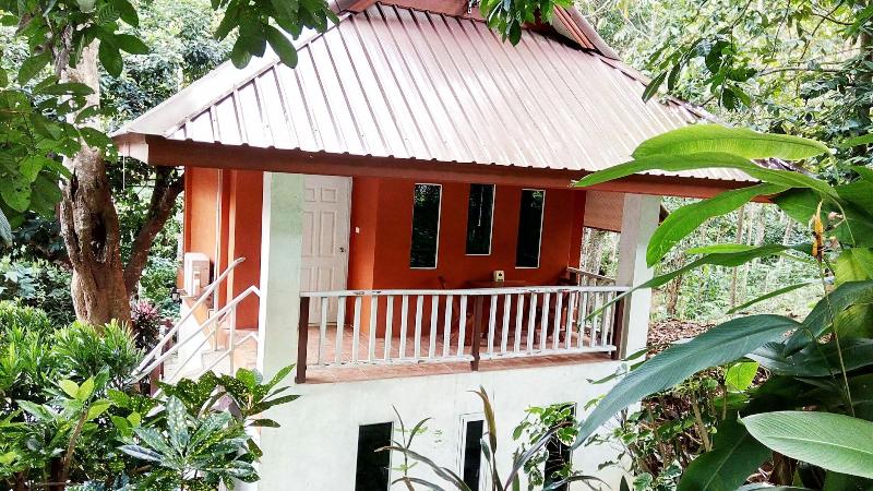 בית מלון כפרי Baan Suan Chong Khao Resort