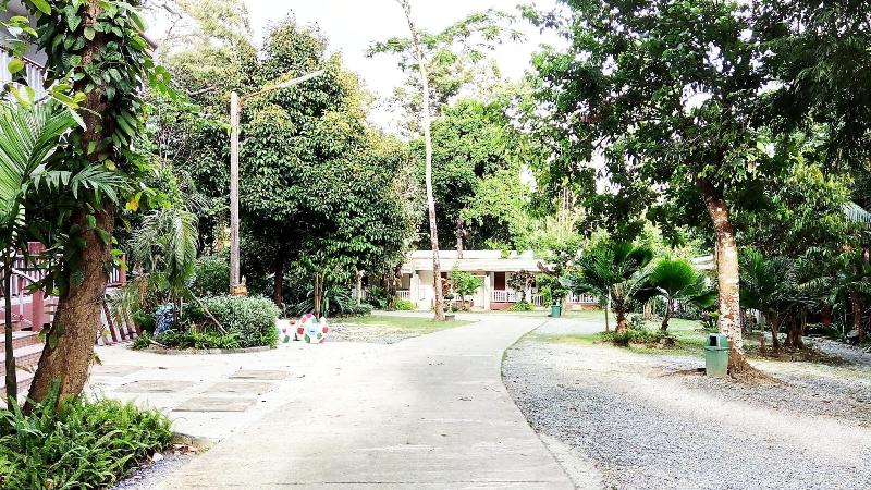 בית מלון כפרי Baan Suan Chong Khao Resort