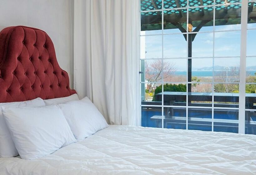 Отель Badahyanggie