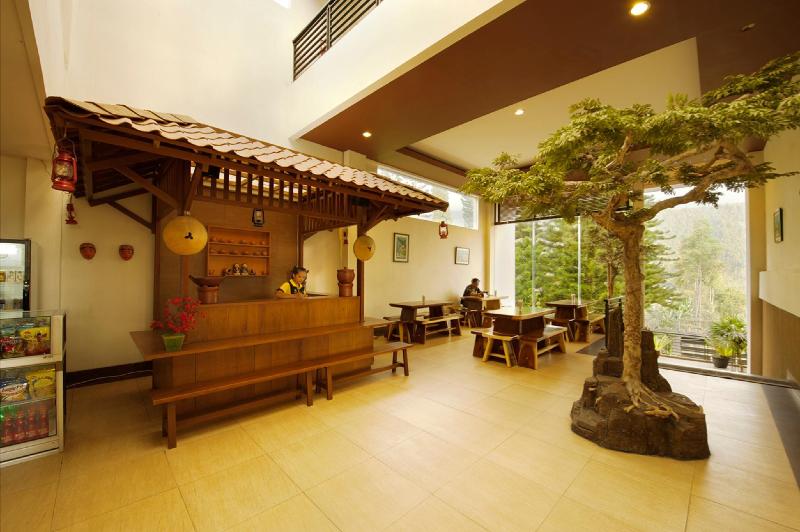 בית מלון כפרי Bintang Tawangmangu