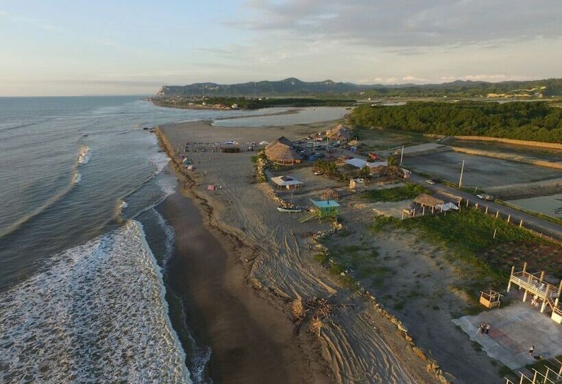 فندق Boca Beach Resort Club