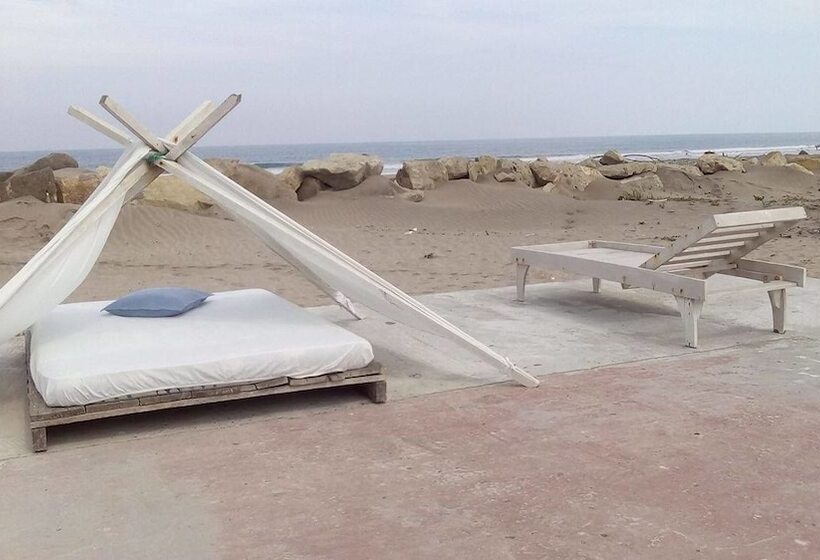 فندق Boca Beach Resort Club