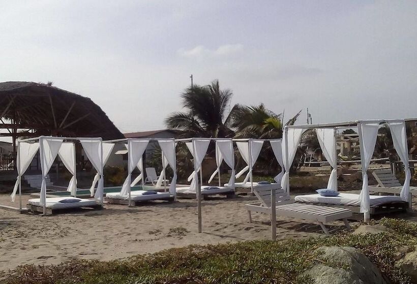 فندق Boca Beach Resort Club