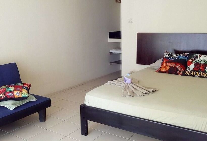 فندق Boca Beach Resort Club