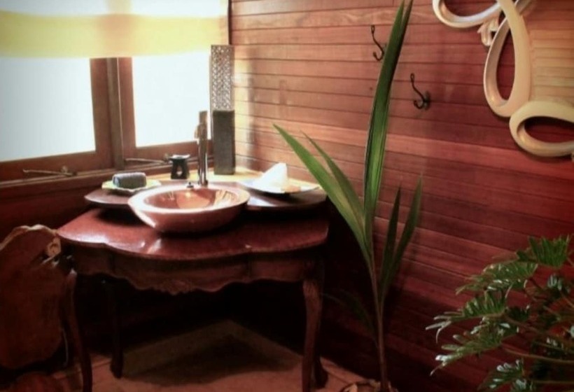 فندق Breve Azurine Lagoon Retreat