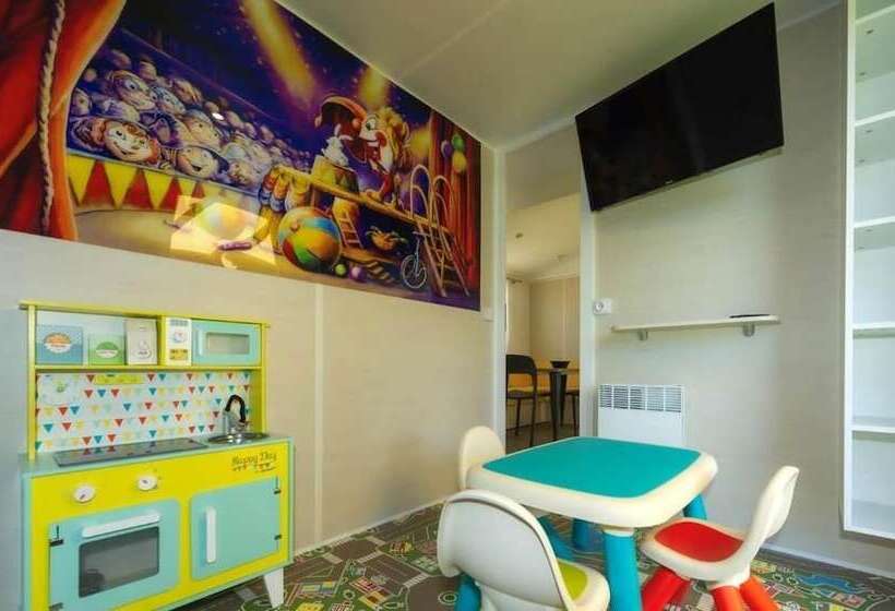 בית מלון כפרי Camping Le Parc De Paris