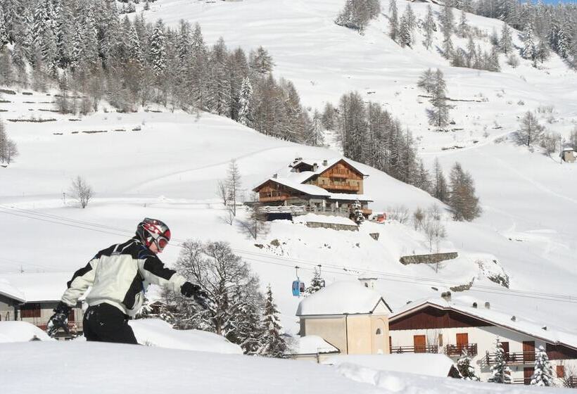 فندق Caprice Des Neiges