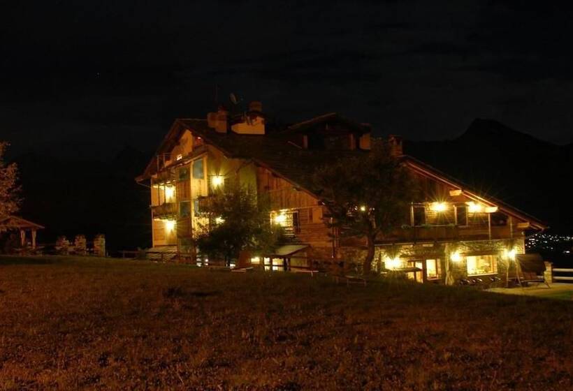 فندق Caprice Des Neiges