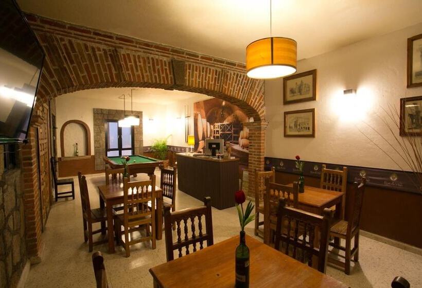 فندق Casa De Vino