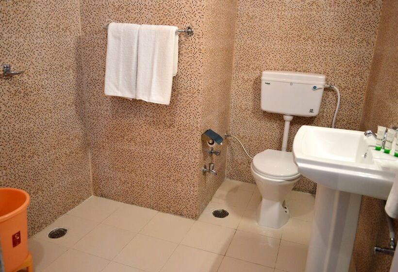 فندق Dee Jay Resort