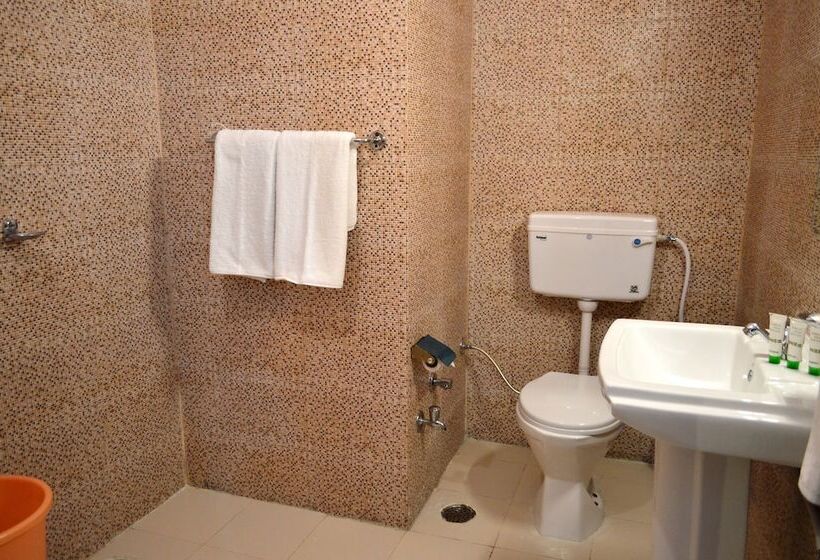 فندق Dee Jay Resort