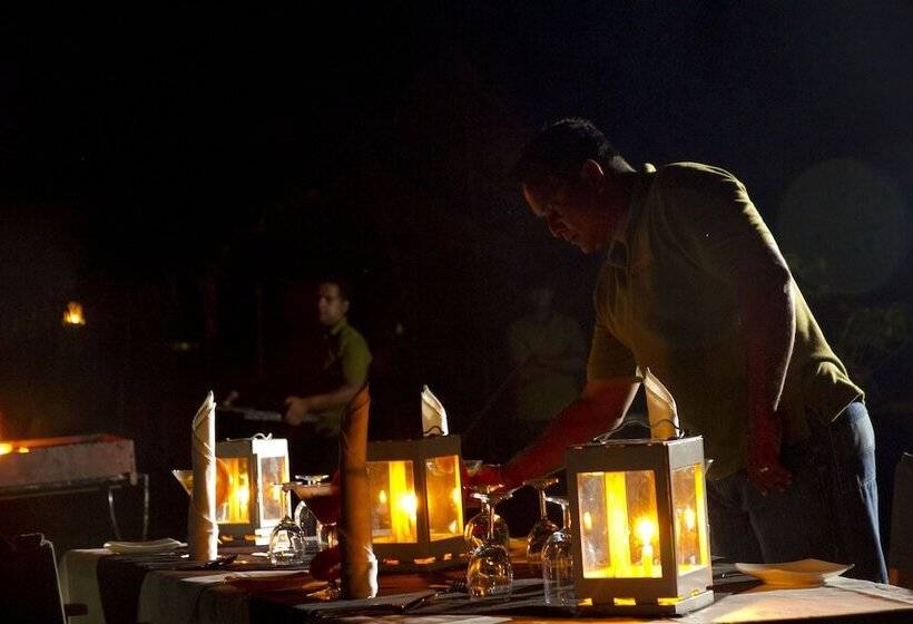 Отель Mahoora   Udawalawe By Eco Team