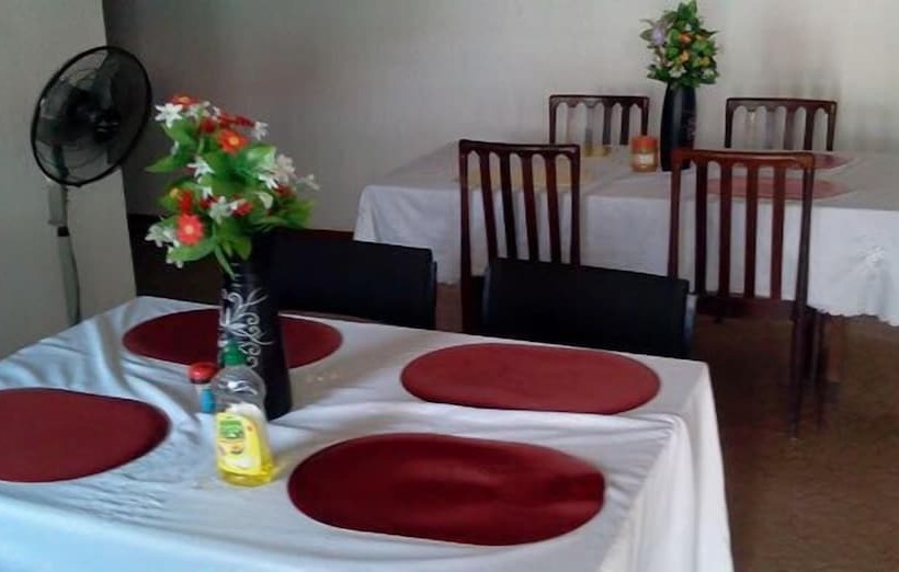 בית מלון כפרי Meridian Drive