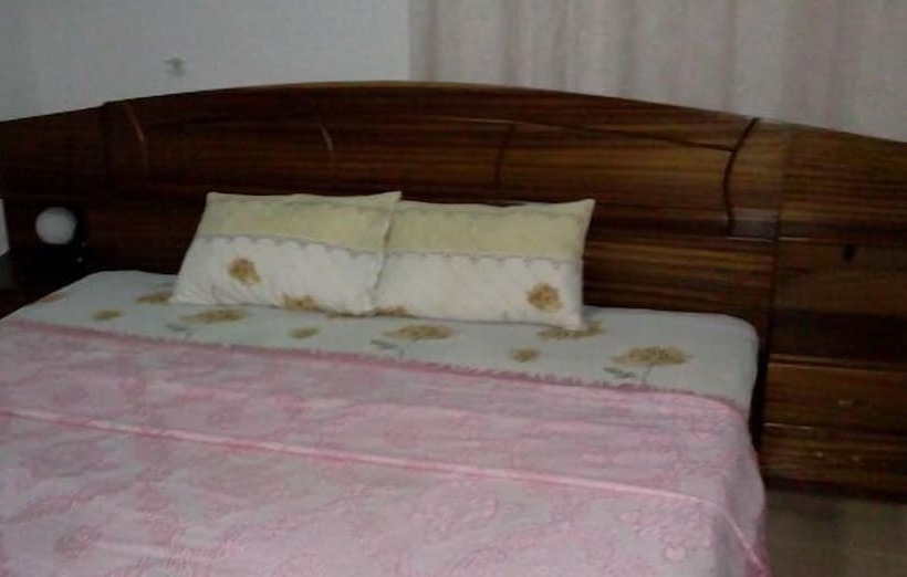 בית מלון כפרי Meridian Drive