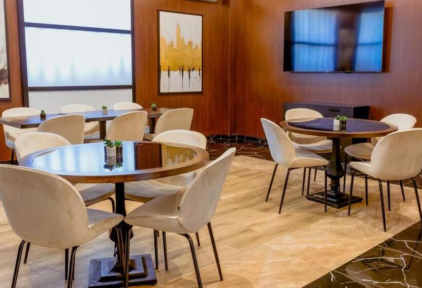 هتل Nobel Gallery