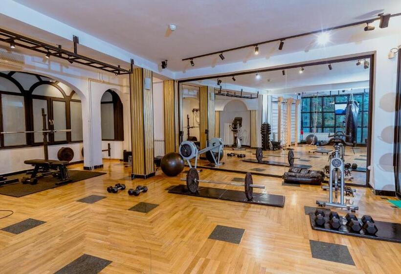 هتل Nobel Gallery