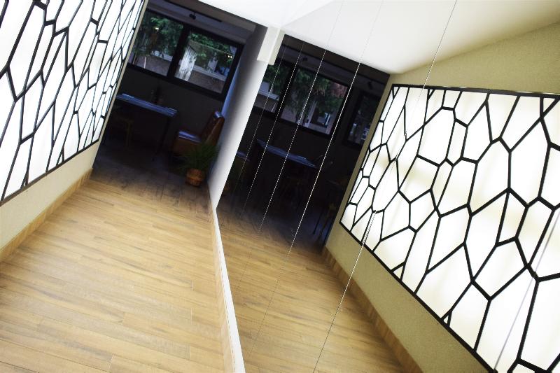 هتل Nobel Gallery