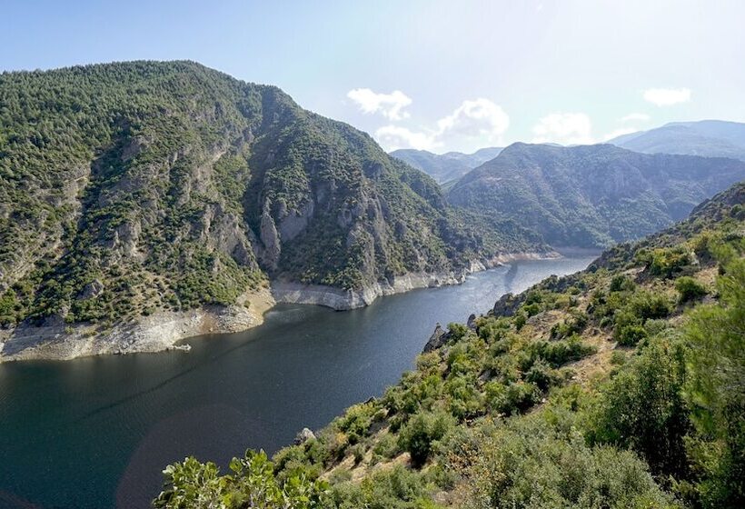 فندق Orkis Palace Thermal & Spa