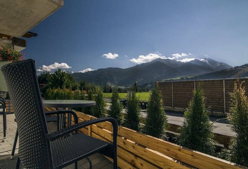 ホテル Oscar & Sons Apartments