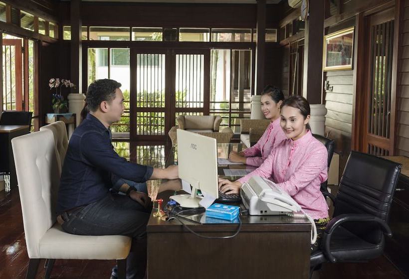 בית מלון כפרי Phumundra Resort