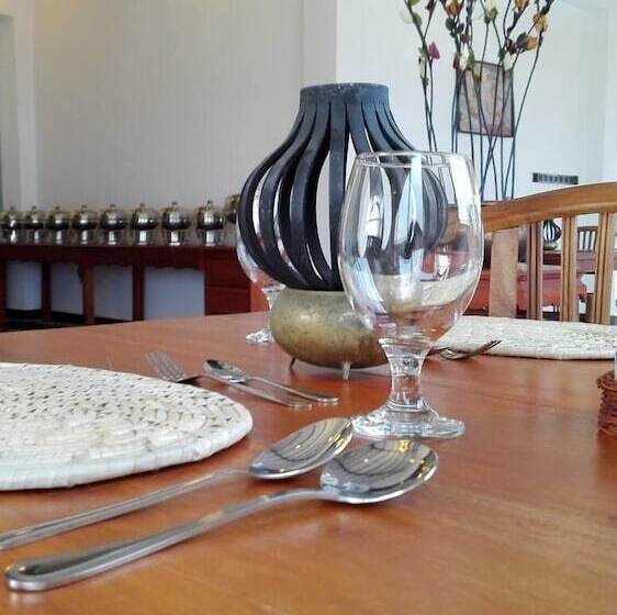 בית מלון כפרי Richmond House Colombo