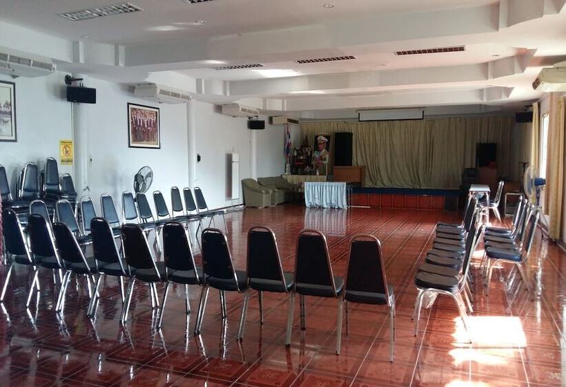 Отель Rimkaeng Resort