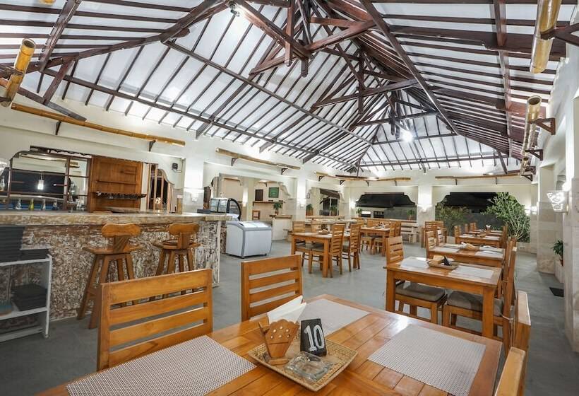 Отель Rinjani Lodge