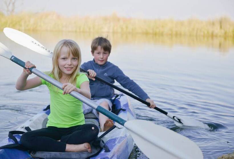 בית מלון כפרי Rockwood Lodges