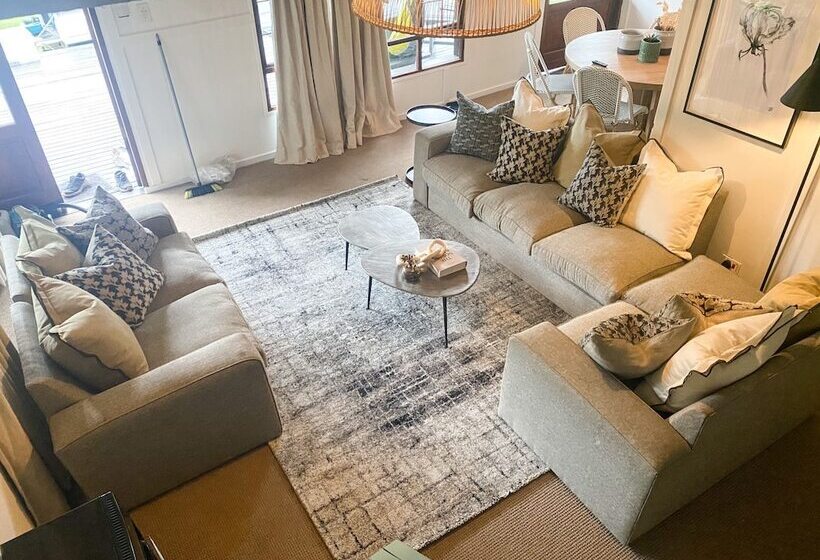 בית מלון כפרי Rockwood Lodges