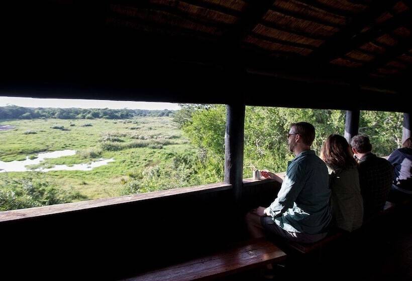 בית מלון כפרי Royal Thonga Safari Lodge