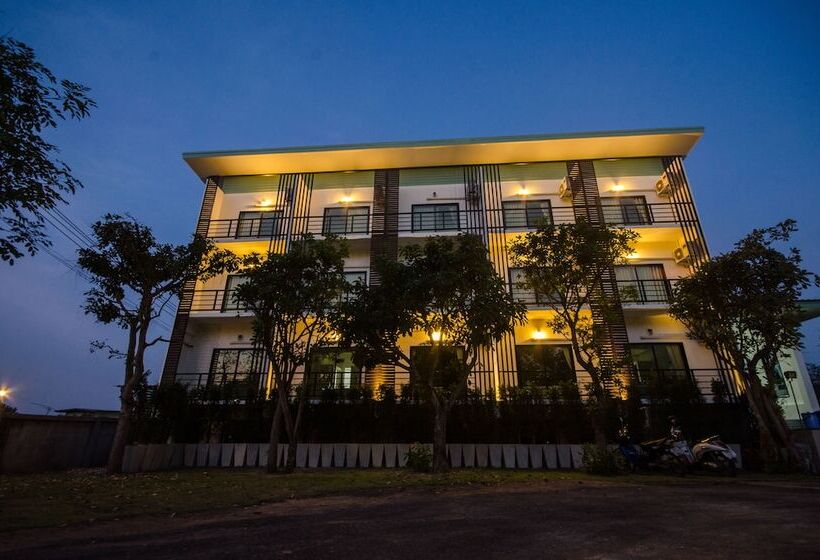 בית מלון כפרי Sunee Boutique