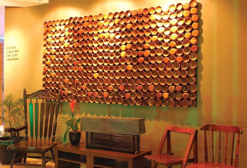 בית מלון כפרי The Oriental Bataan