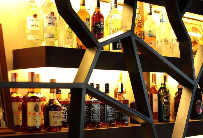 בית מלון כפרי The Oriental Bataan